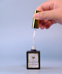 Alternative view of Milky Gel Color Polish - #02 Cotton White